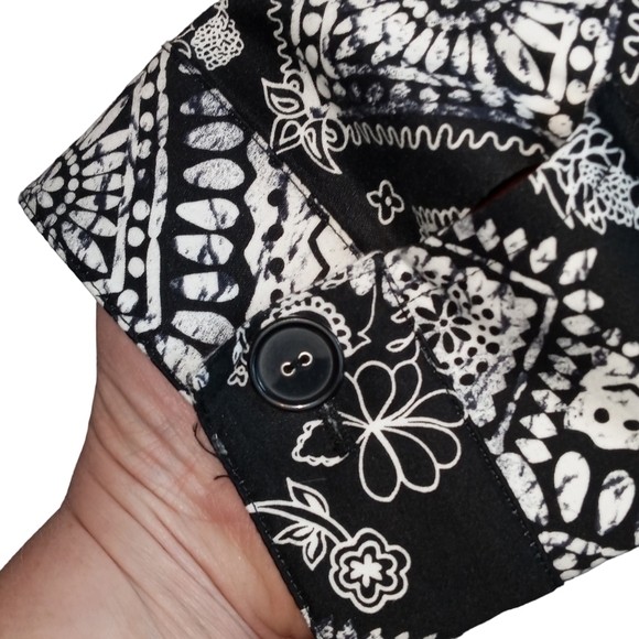 Coldwater Creek black white pattern button up lightweight jacket size 12 - Picture 4 of 9